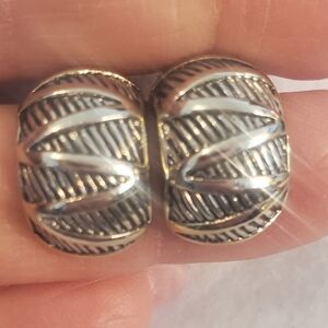 Silver Tone Textured Hoop Earrings - Classic Clip-on